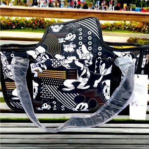 Petunia Pickle Bottom Stroller Caddy in Disney Mickey & Friends Good Times
